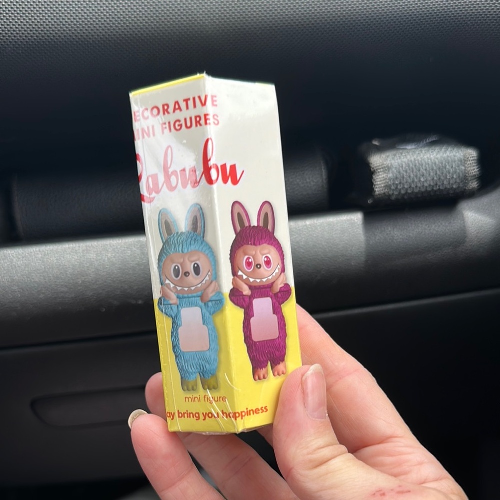 NIB BRAND NEW MINI Labubu